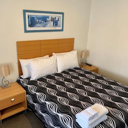 Seahorse Motel 카우즈 외부 사진